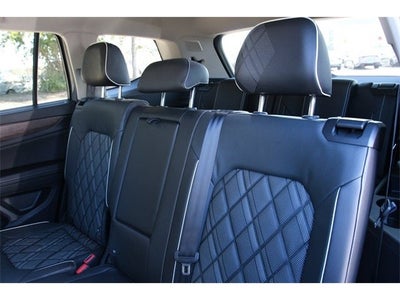 2025 Volkswagen Atlas 2.0T SEL Premium R-Line