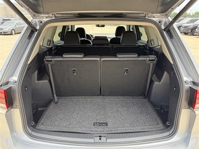 2025 Volkswagen Atlas 2.0T SEL Premium R-Line