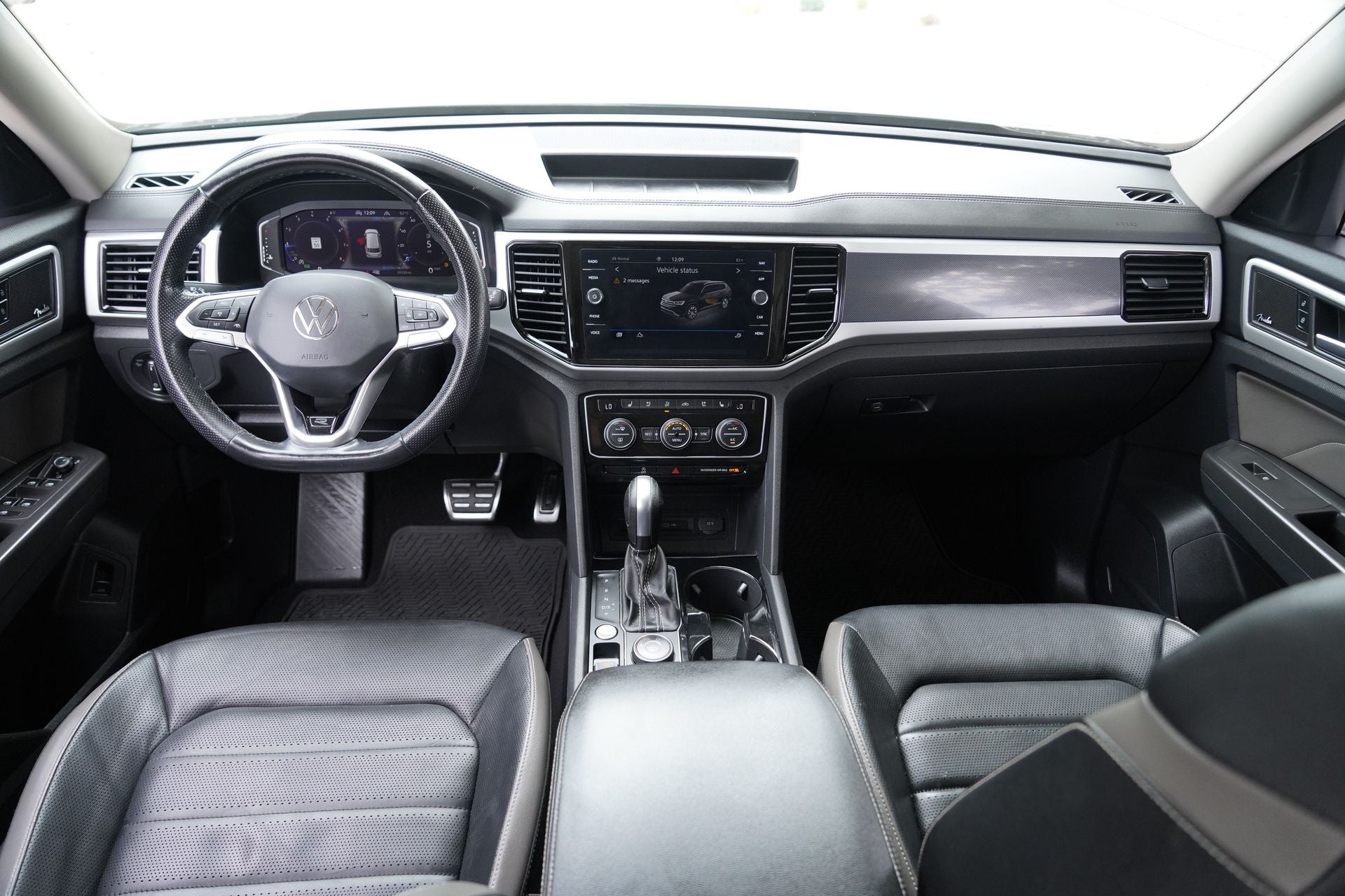 2023 Volkswagen Atlas 3.6L V6 SEL Premium R-Line