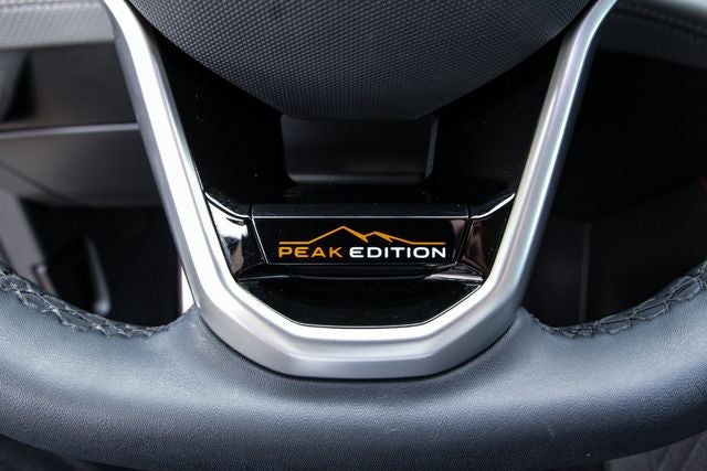 2024 Volkswagen Atlas 2.0T Peak Edition SEL