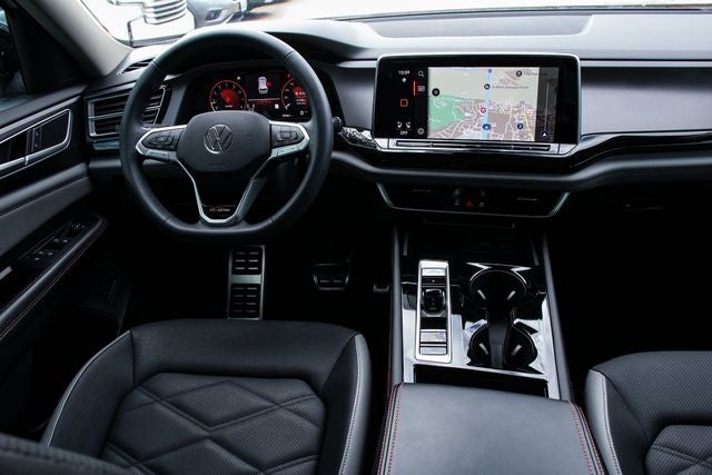 2024 Volkswagen Atlas 2.0T Peak Edition SEL