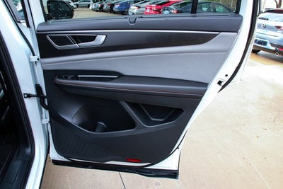 2024 Volkswagen Atlas 2.0T Peak Edition SEL