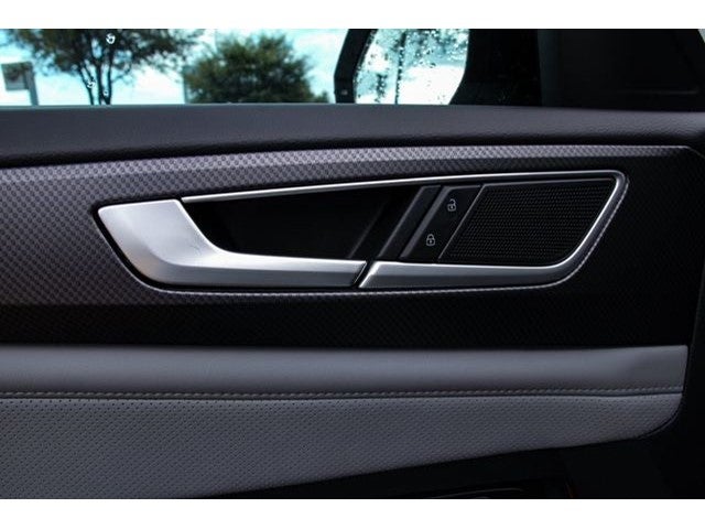 2024 Volkswagen Atlas 2.0T Peak Edition SEL