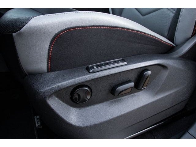 2024 Volkswagen Atlas 2.0T Peak Edition SEL