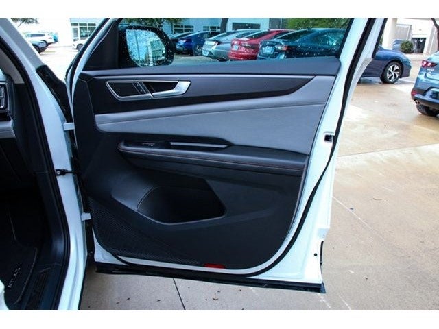 2024 Volkswagen Atlas 2.0T Peak Edition SEL