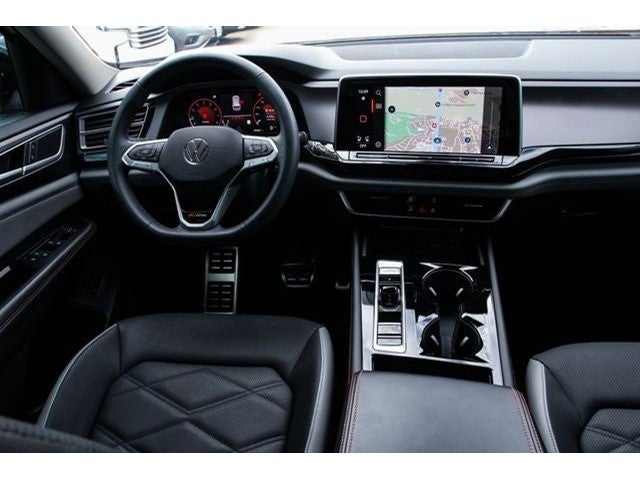 2024 Volkswagen Atlas 2.0T Peak Edition SEL