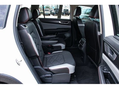 2024 Volkswagen Atlas 2.0T Peak Edition SEL