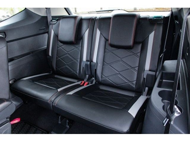 2024 Volkswagen Atlas 2.0T Peak Edition SEL