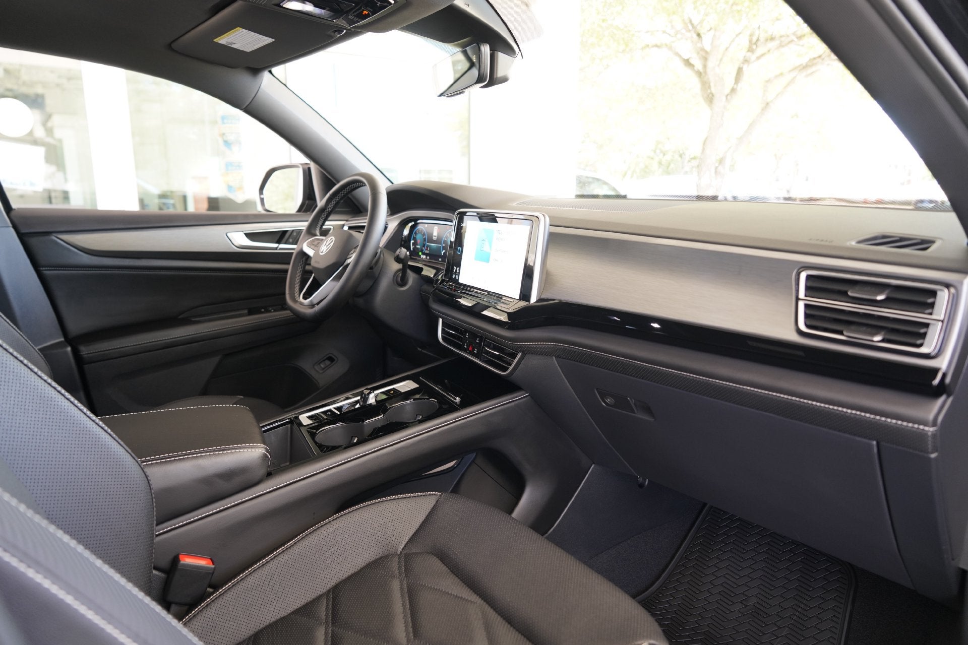 2026 Volkswagen Atlas Cross Sport SE w/Technology