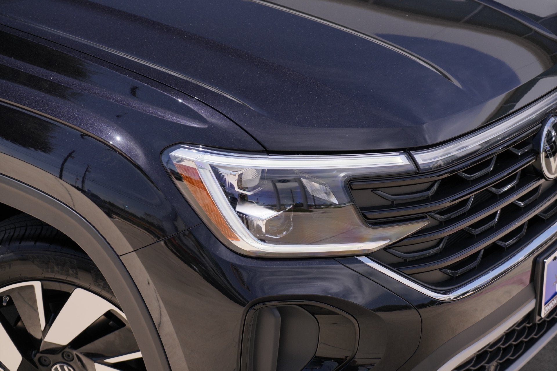 2026 Volkswagen Atlas Cross Sport SE w/Technology