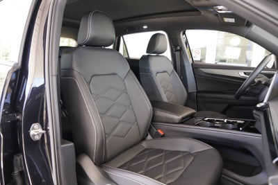 2026 Volkswagen Atlas Cross Sport SE w/Technology