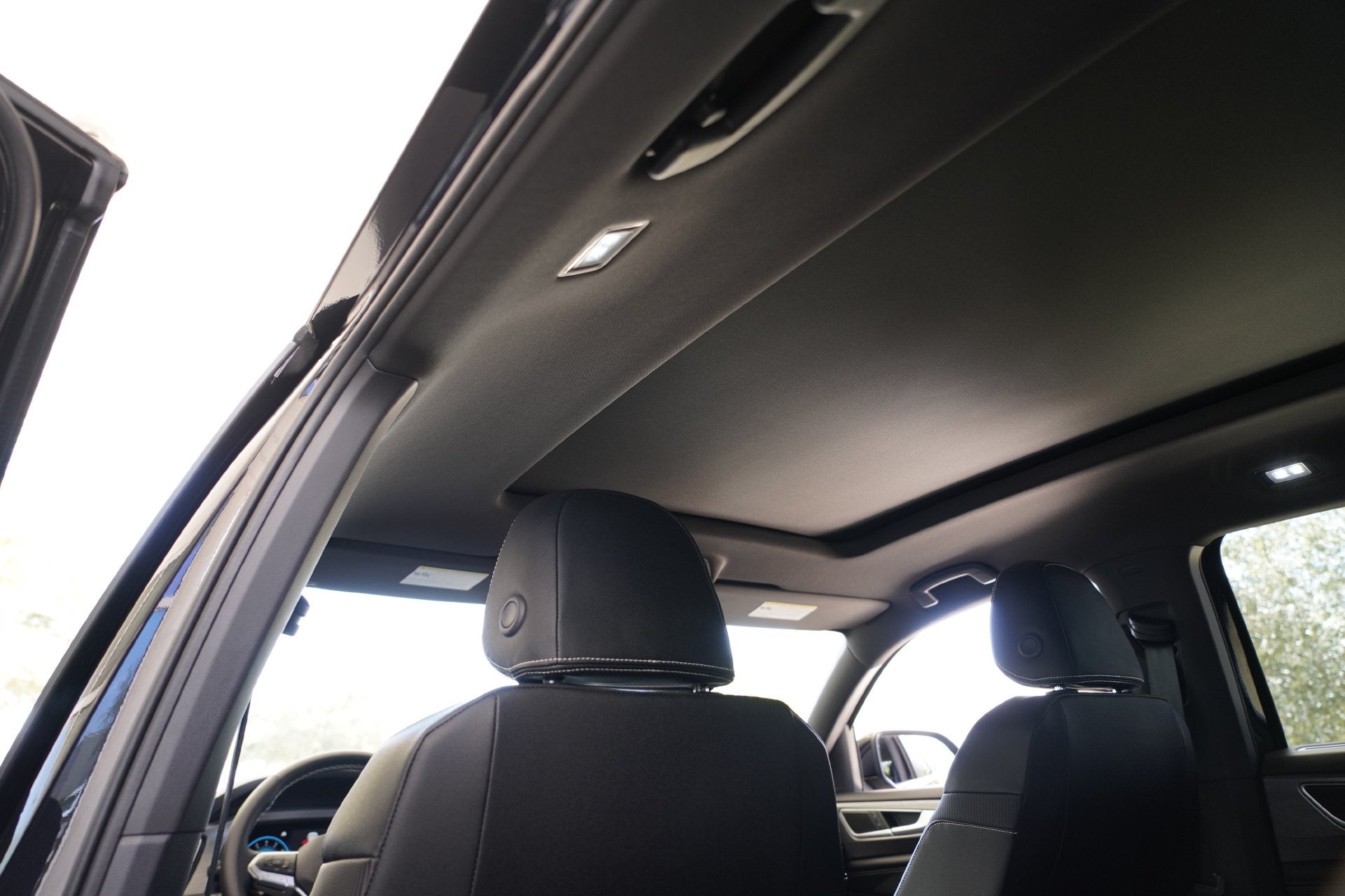 2026 Volkswagen Atlas Cross Sport SE w/Technology