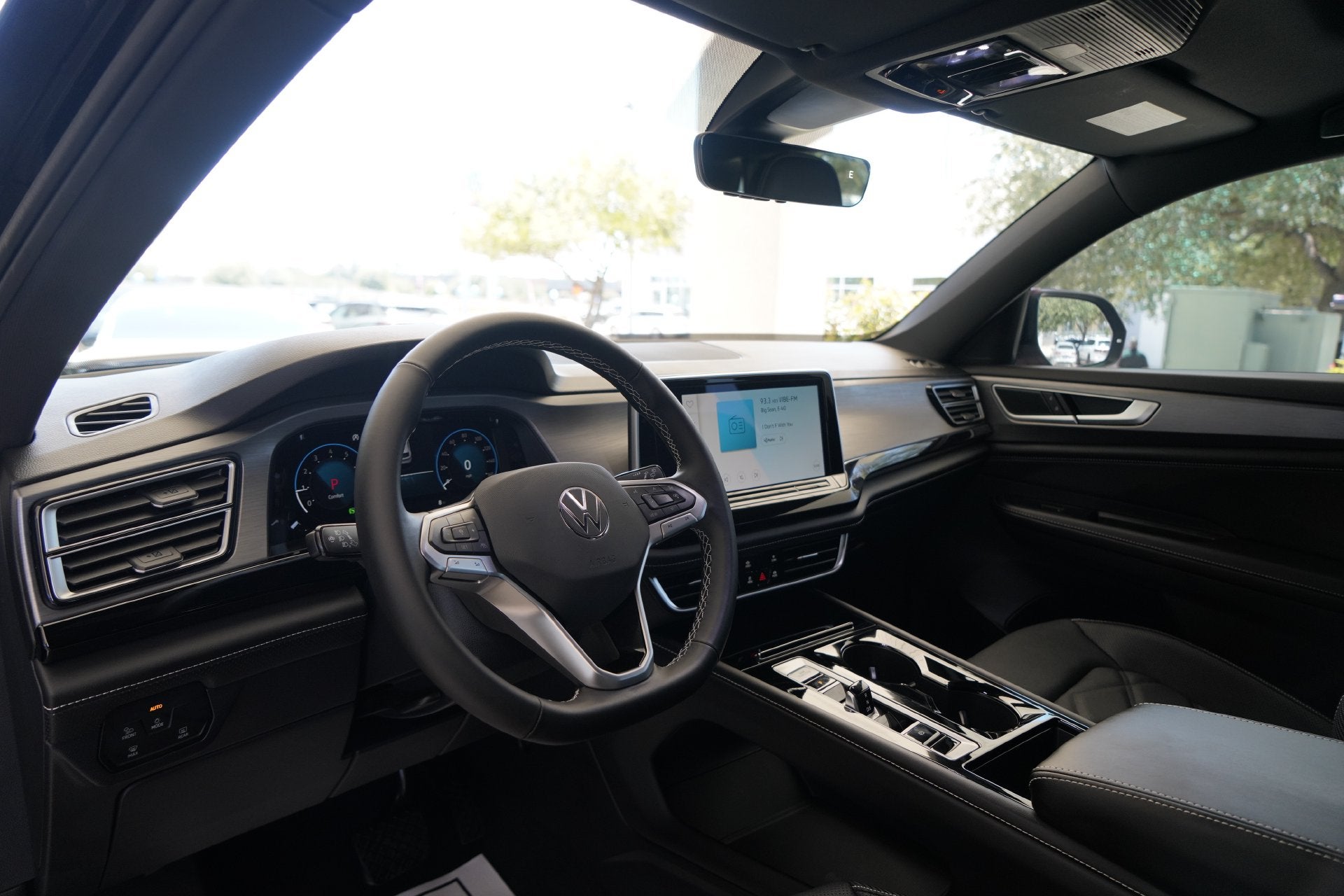 2026 Volkswagen Atlas Cross Sport SE w/Technology