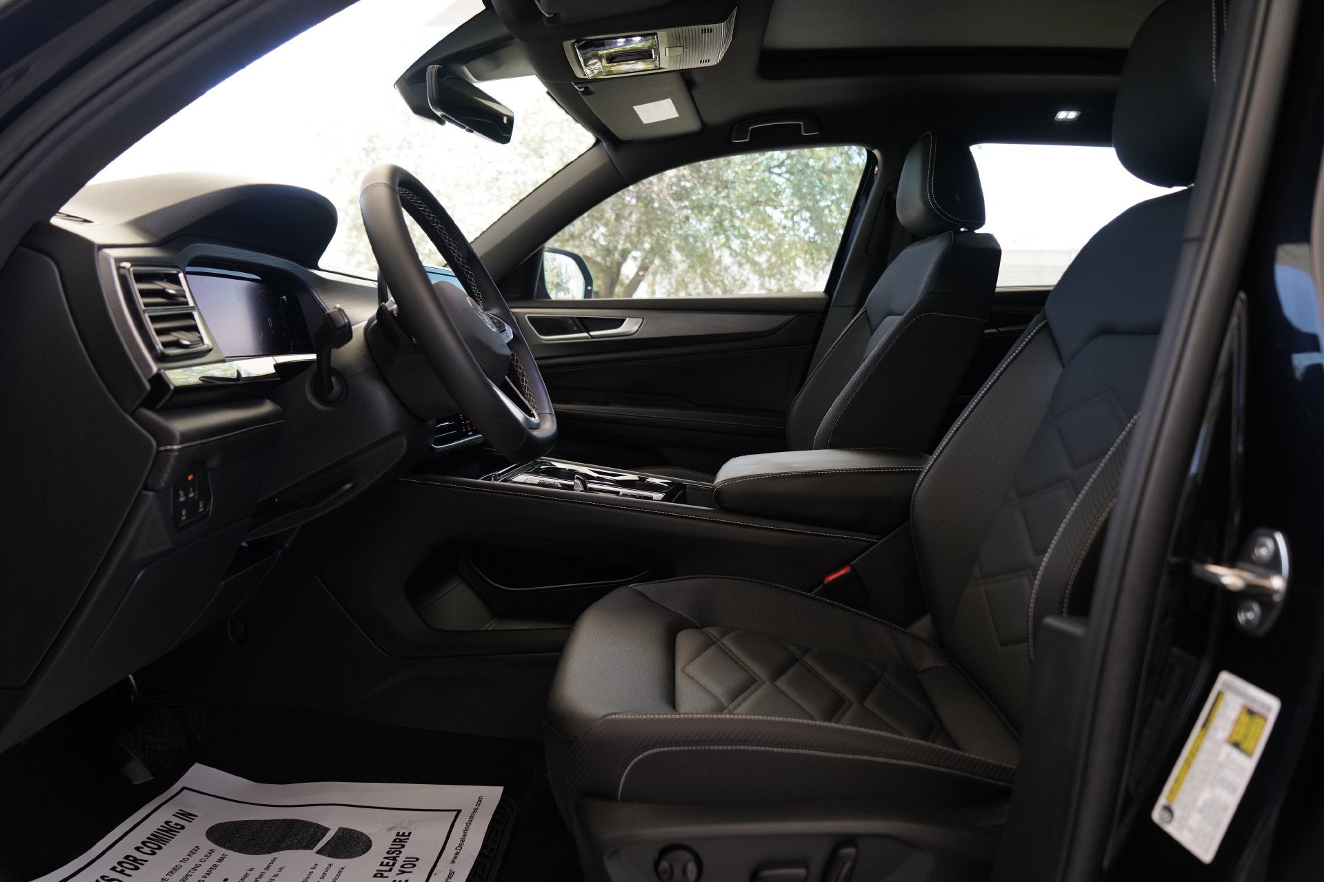 2026 Volkswagen Atlas Cross Sport SE w/Technology