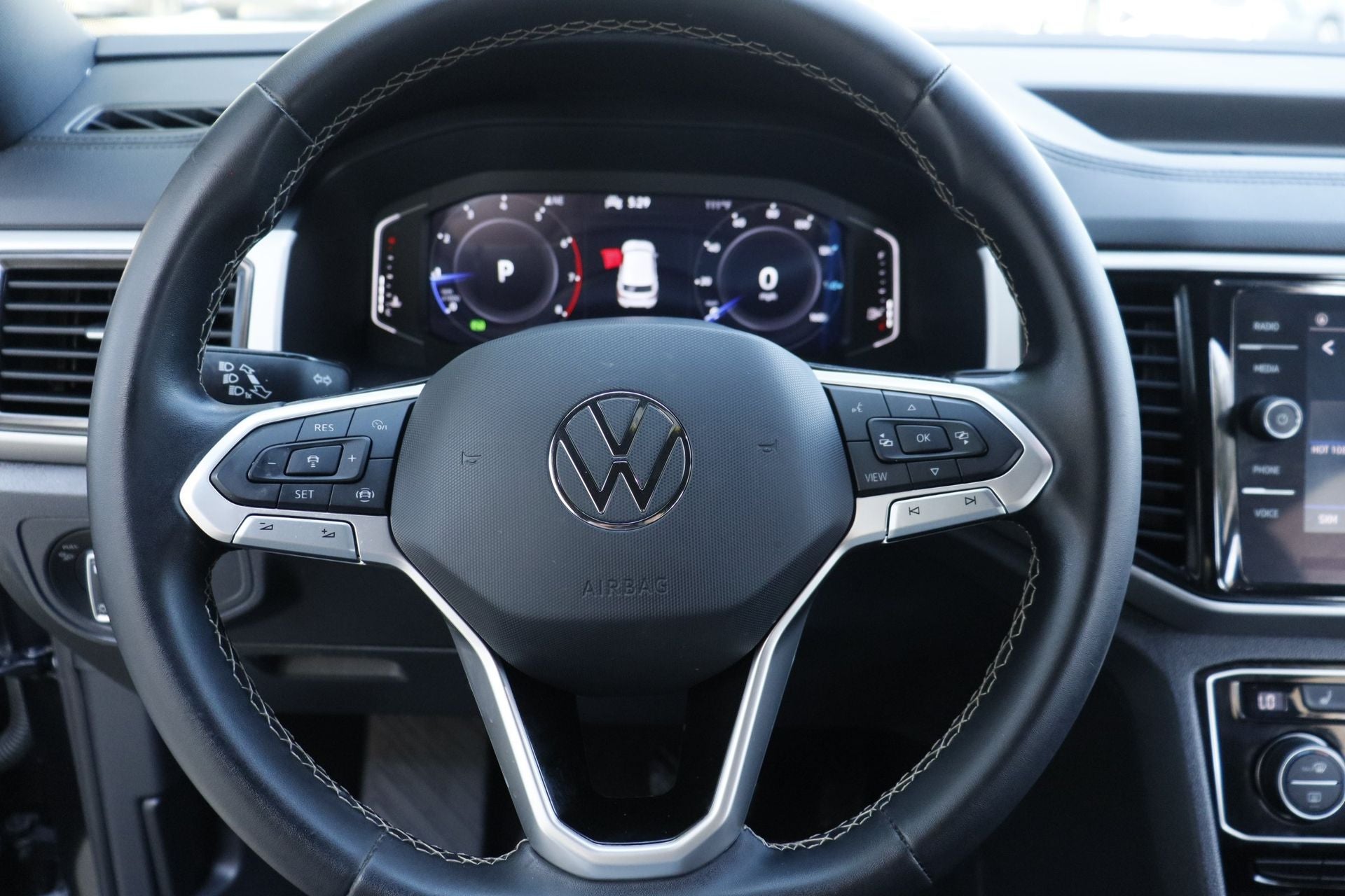 2023 Volkswagen Atlas Cross Sport 3.6L V6 SE w/Technology