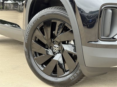 2025 Volkswagen Atlas Cross Sport 2.0T SE w/Technology