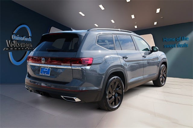 2026 Volkswagen Atlas 2.0T SE w/ Technology
