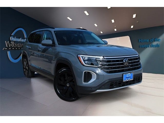 2026 Volkswagen Atlas 2.0T SE w/ Technology