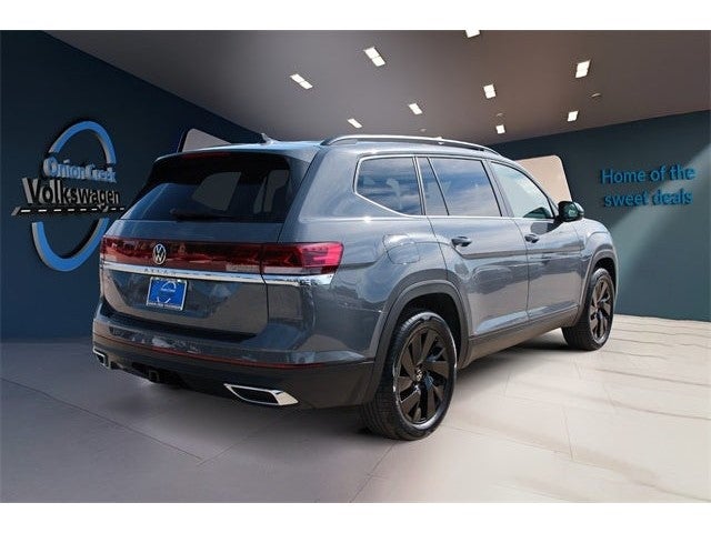 2026 Volkswagen Atlas 2.0T SE w/ Technology