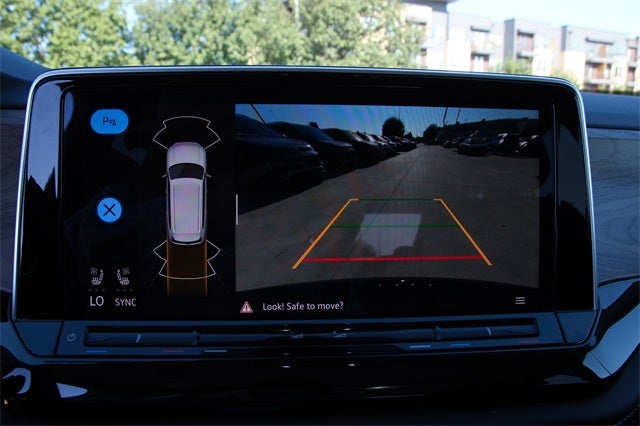 2026 Volkswagen Atlas 2.0T SE w/ Technology