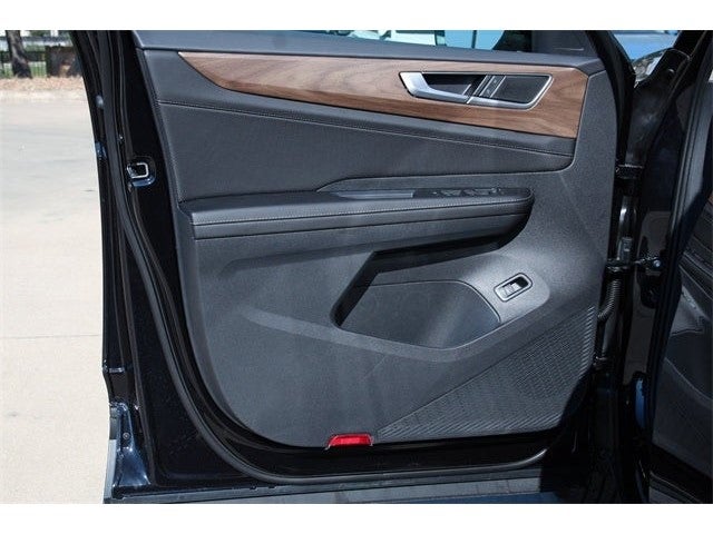 2026 Volkswagen Atlas 2.0T SE w/ Technology