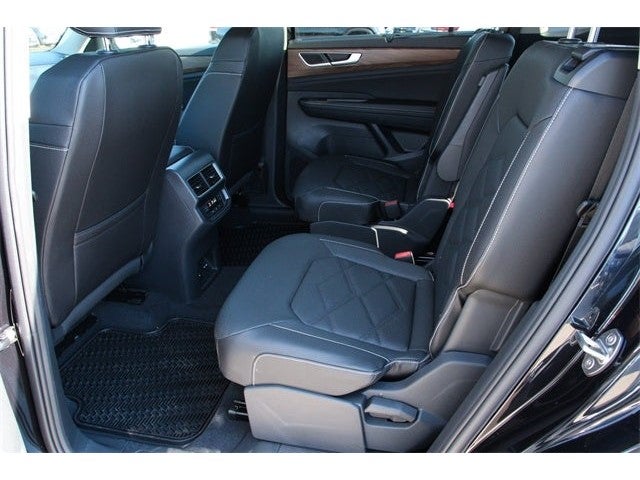 2026 Volkswagen Atlas 2.0T SE w/ Technology