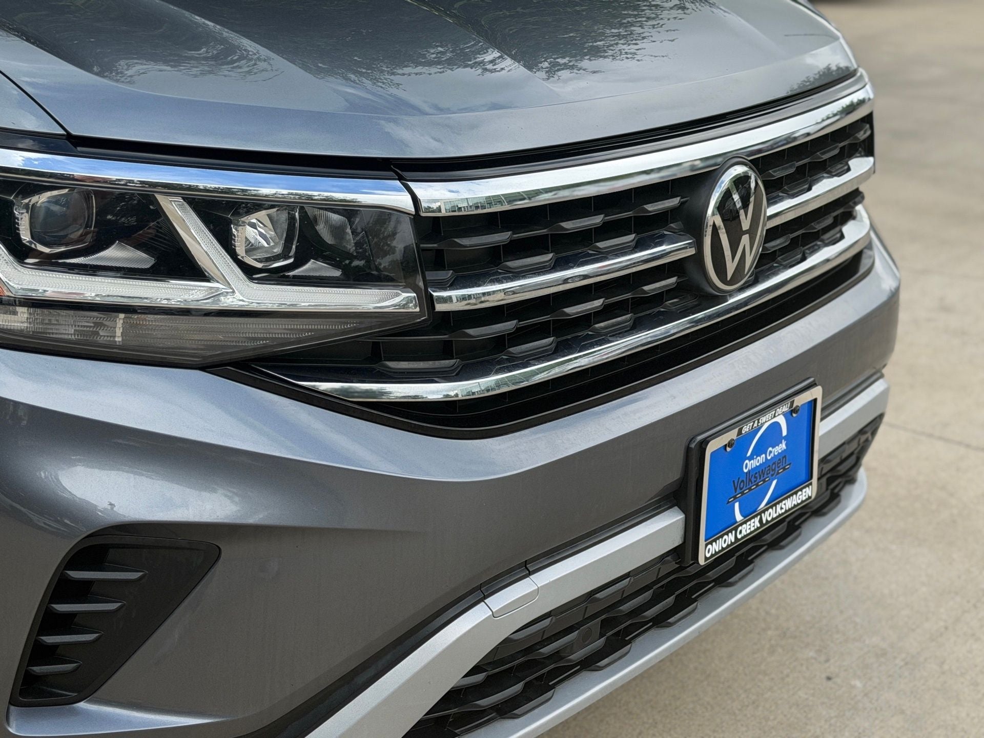 2022 Volkswagen Atlas 3.6L V6 SE w/Technology