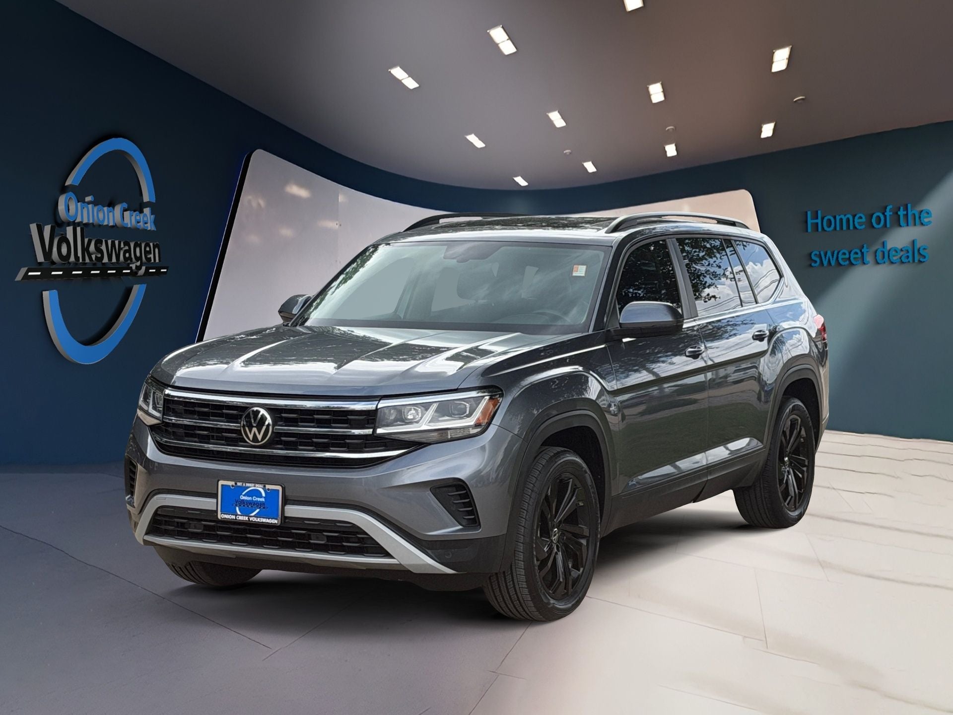 2022 Volkswagen Atlas 3.6L V6 SE w/Technology
