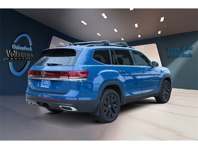 2025 Volkswagen Atlas 2.0T SE w/Technology