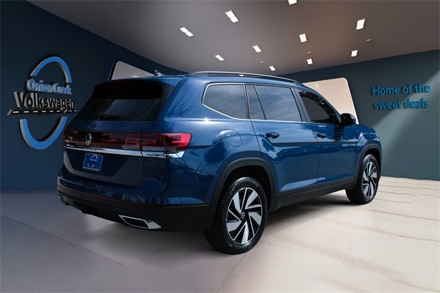 2025 Volkswagen Atlas 2.0T SE w/ Technology
