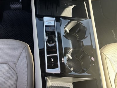 2025 Volkswagen Atlas 2.0T SE w/ Technology