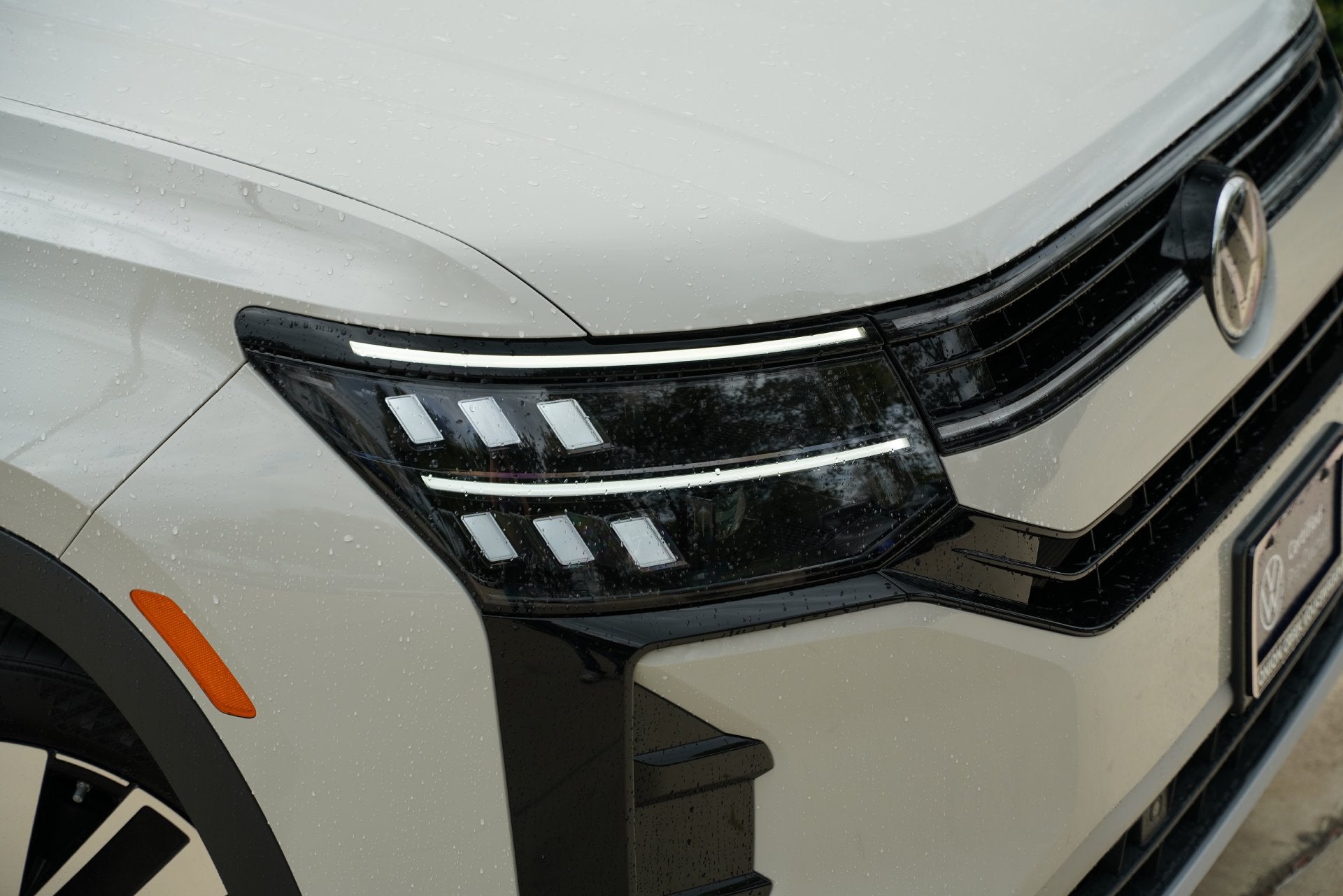 2027 Volkswagen Atlas SE w/Technology