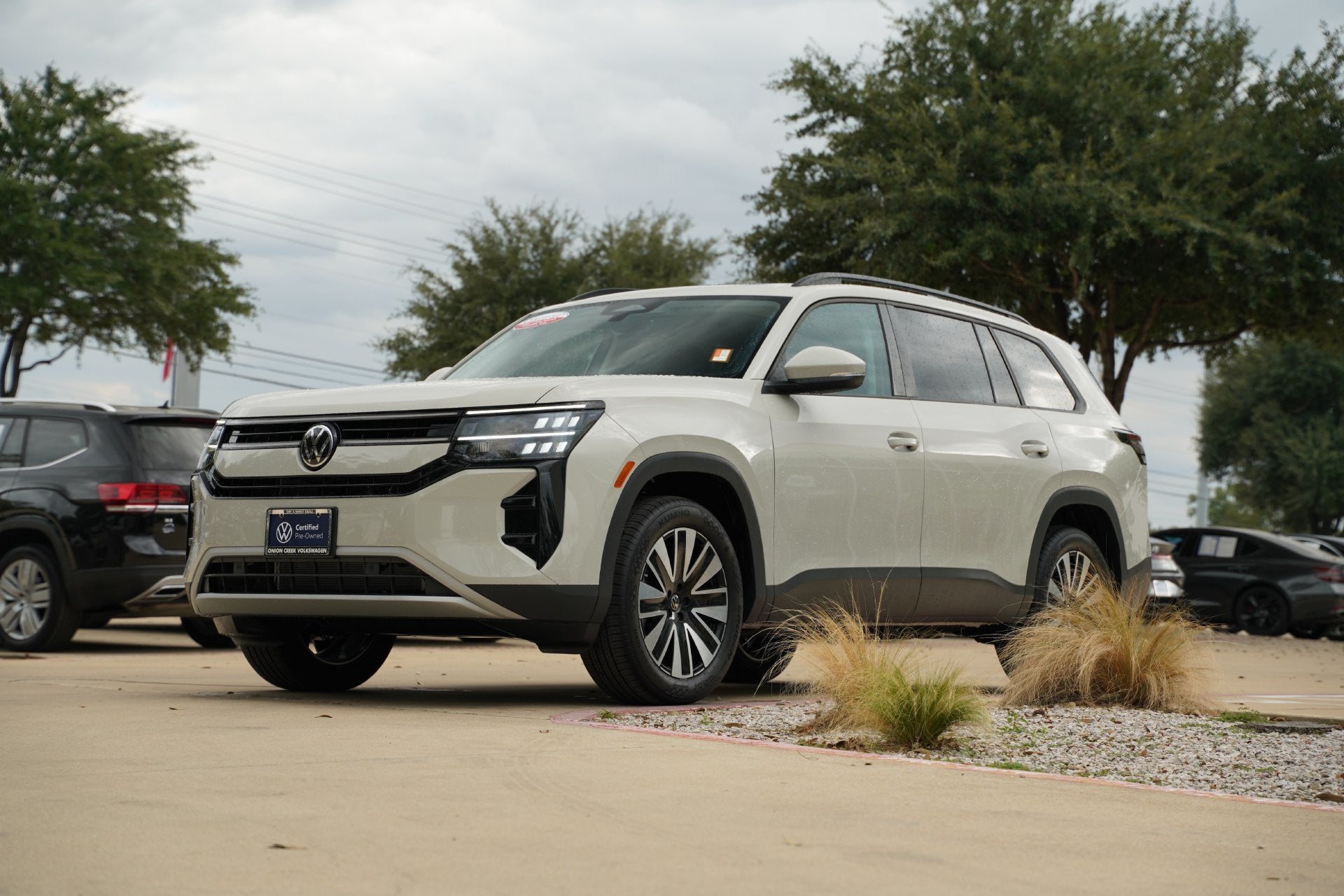 2027 Volkswagen Atlas SE w/Technology