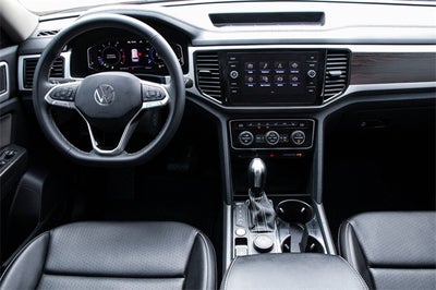 2022 Volkswagen Atlas 3.6L V6 SE w/Technology