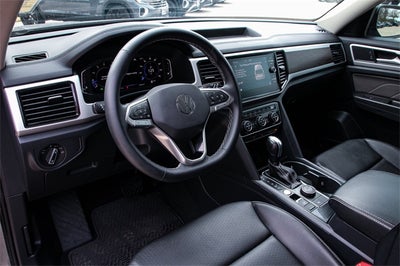 2022 Volkswagen Atlas 3.6L V6 SE w/Technology