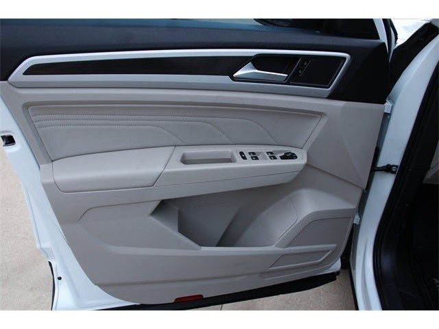 2022 Volkswagen Atlas 2.0T SE