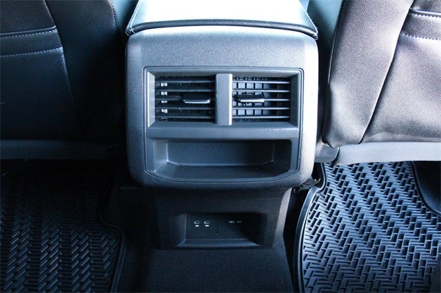 2021 Volkswagen Atlas Cross Sport 3.6L V6 SE w/Technology R-Line