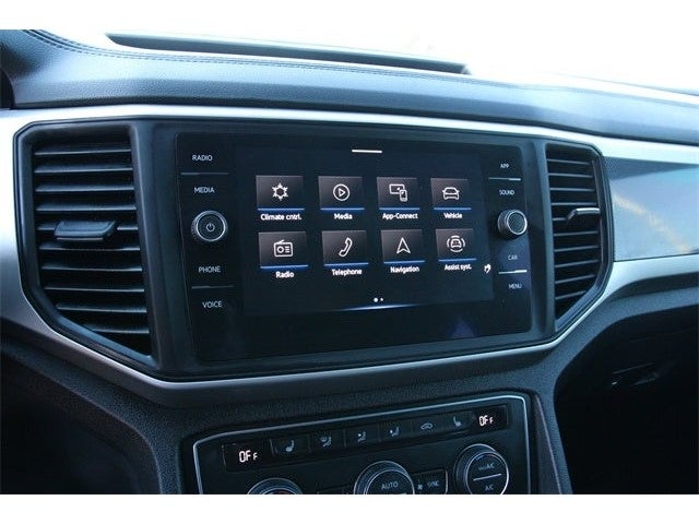 2021 Volkswagen Atlas Cross Sport 3.6L V6 SE w/Technology R-Line