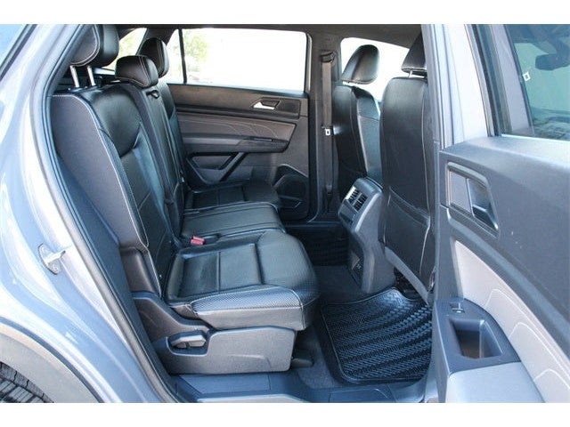 2021 Volkswagen Atlas Cross Sport 3.6L V6 SE w/Technology R-Line