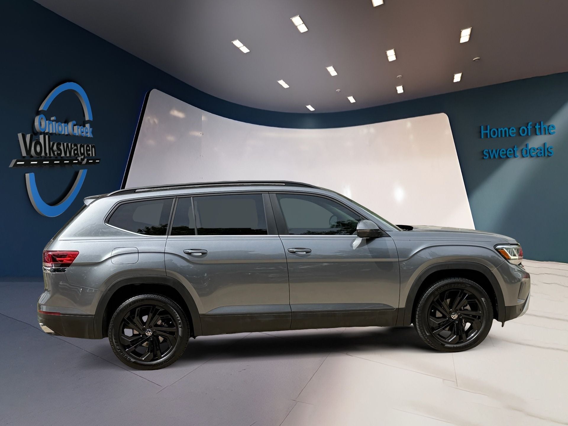 2023 Volkswagen Atlas 2.0T SE w/Technology