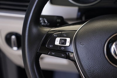 2020 Volkswagen Atlas 3.6L V6 SE w/Technology