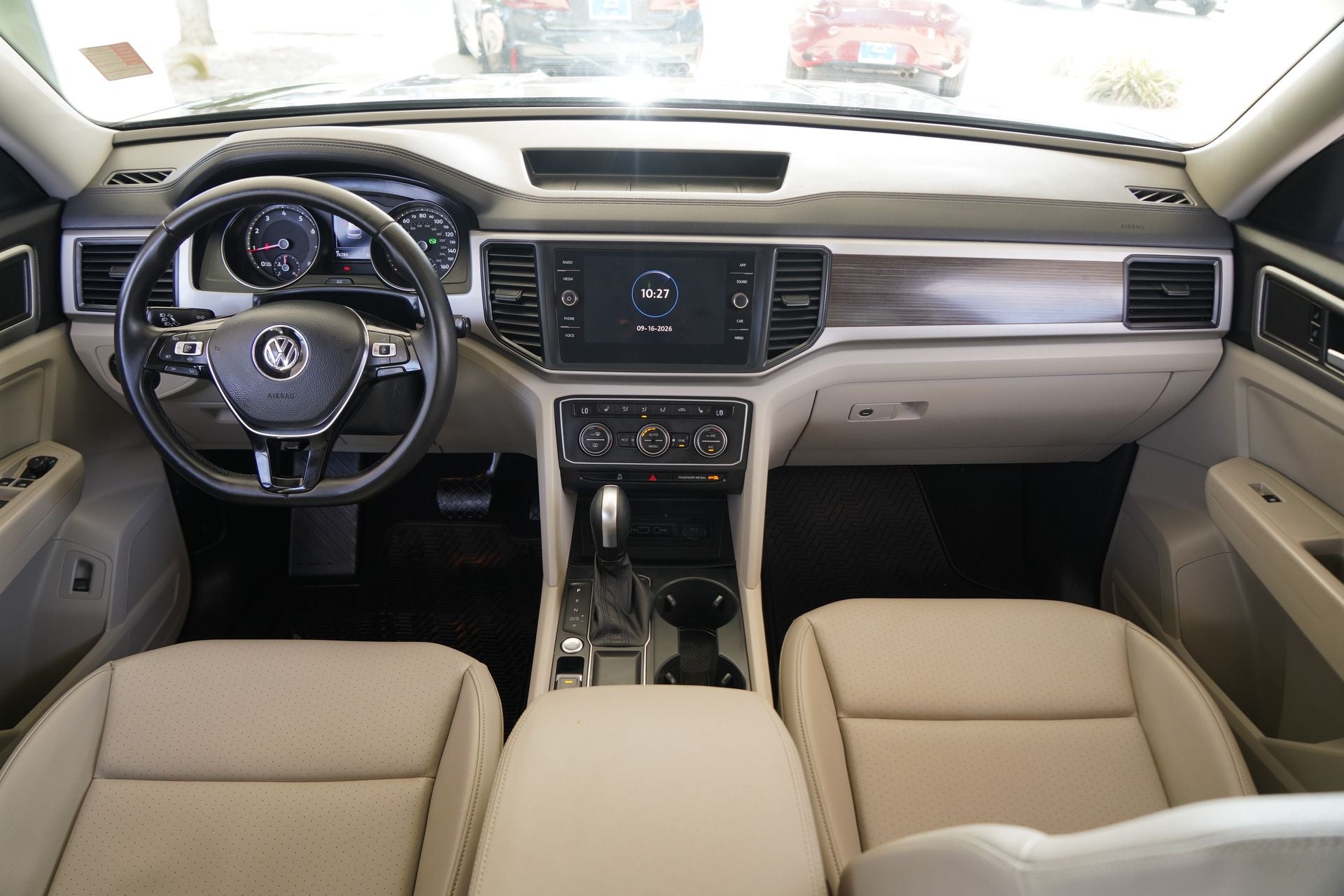 2020 Volkswagen Atlas 3.6L V6 SE w/Technology