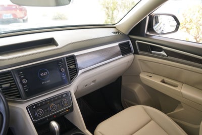 2020 Volkswagen Atlas 3.6L V6 SE w/Technology