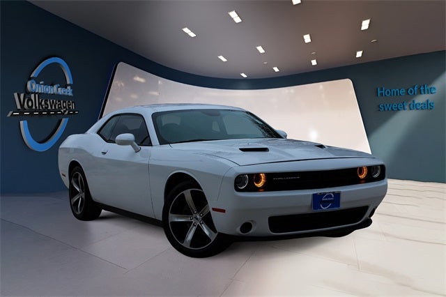 2018 Dodge Challenger SXT
