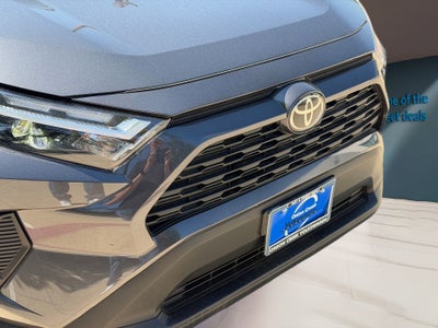 2025 Toyota RAV4 XLE
