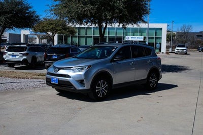 2017 Toyota RAV4 LE