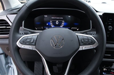 2026 Volkswagen Taos 1.5T SE Black