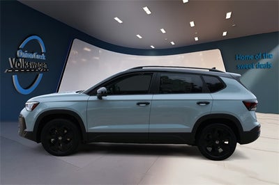 2026 Volkswagen Taos 1.5T SE Black