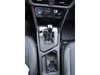 2026 Volkswagen Taos 1.5T SE Black