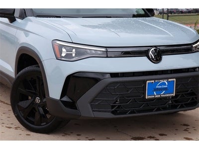 2026 Volkswagen Taos 1.5T SE Black